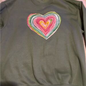 Women's Green Heart Design Sweatshirt